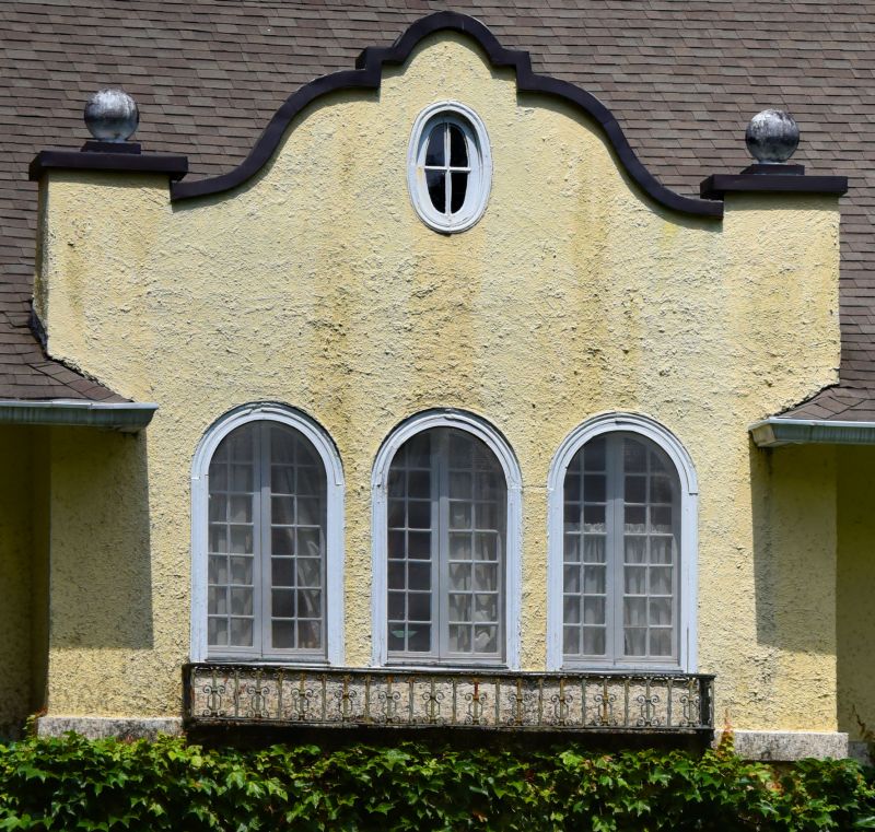 Acrylic Stucco Installation