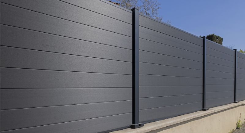Aluminum Fence Painting