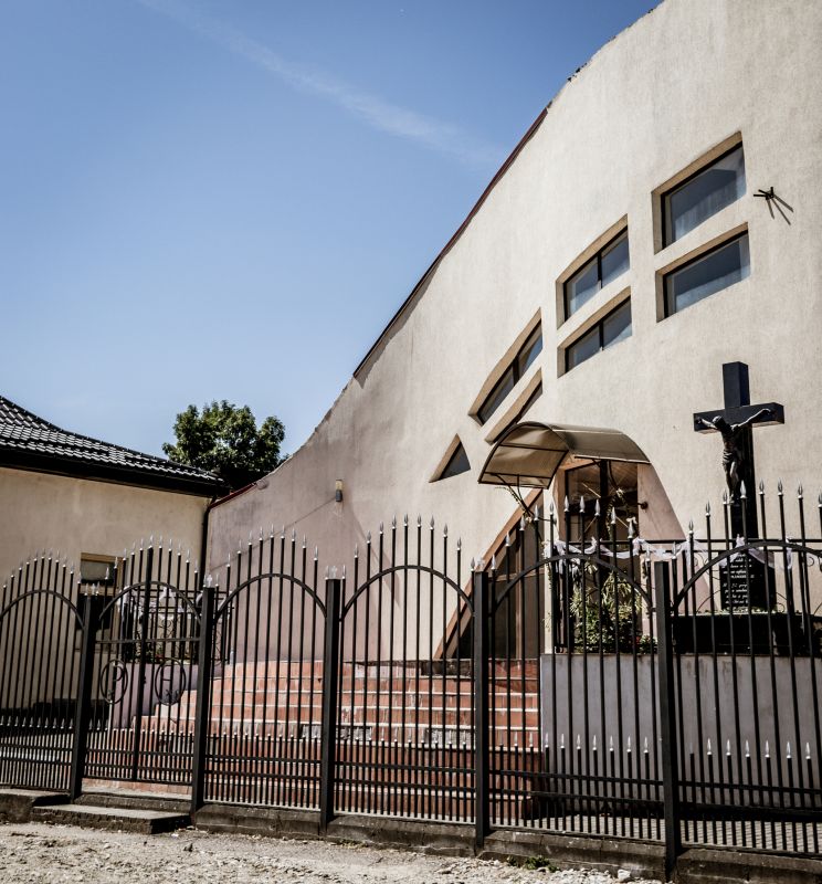 Church Fence Installation