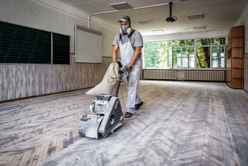 Commercial Hardwood Service