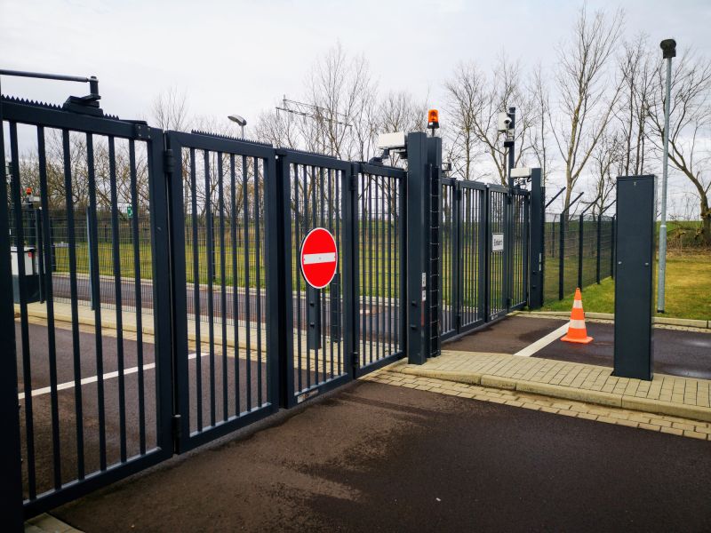 Commercial Metal Fence Service