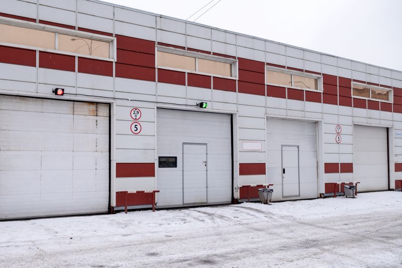 Garage Doors Painting
