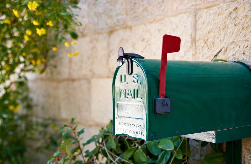 Mailbox Painting