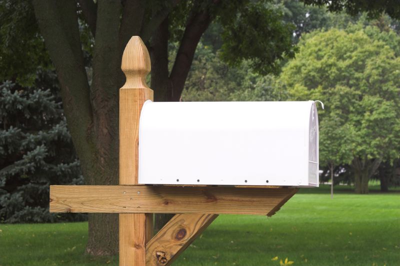 Mailbox Painting
