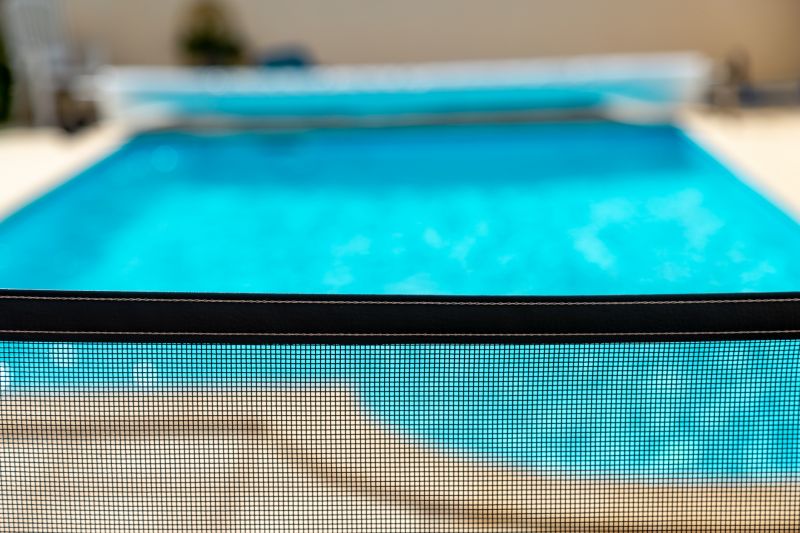 Mesh Pool Fence Construction