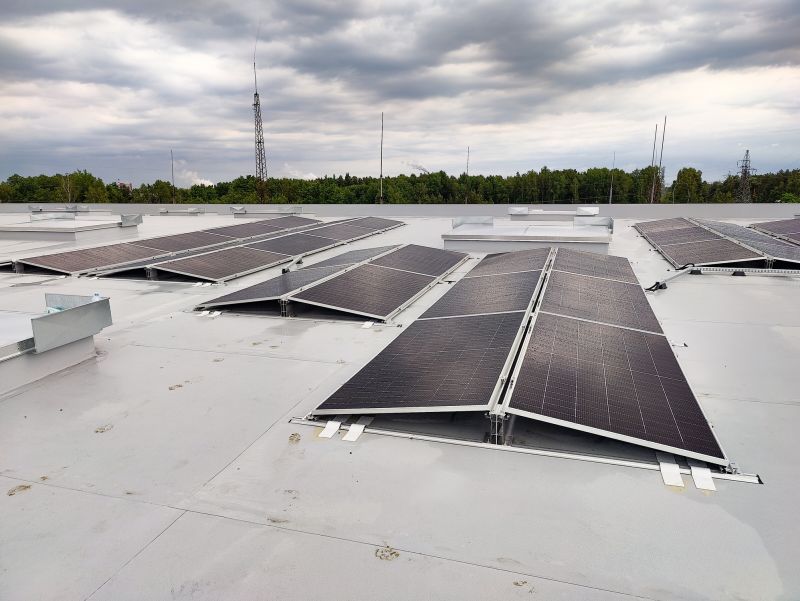 Roof Solar Installation