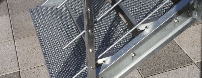 Steel Stairs Repair
