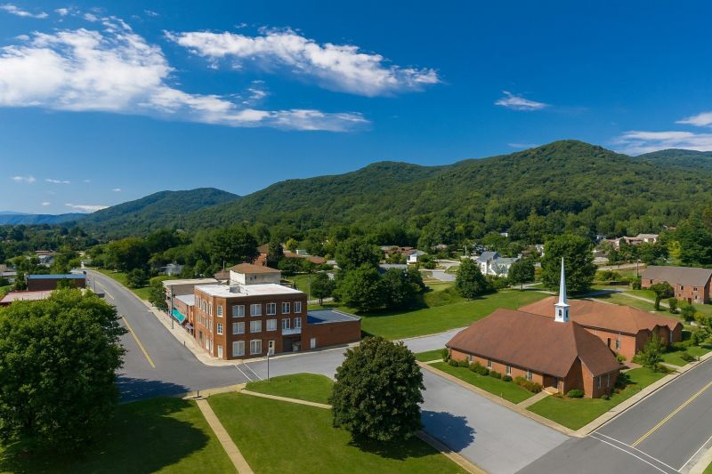 House Raising in Burnsville, NC