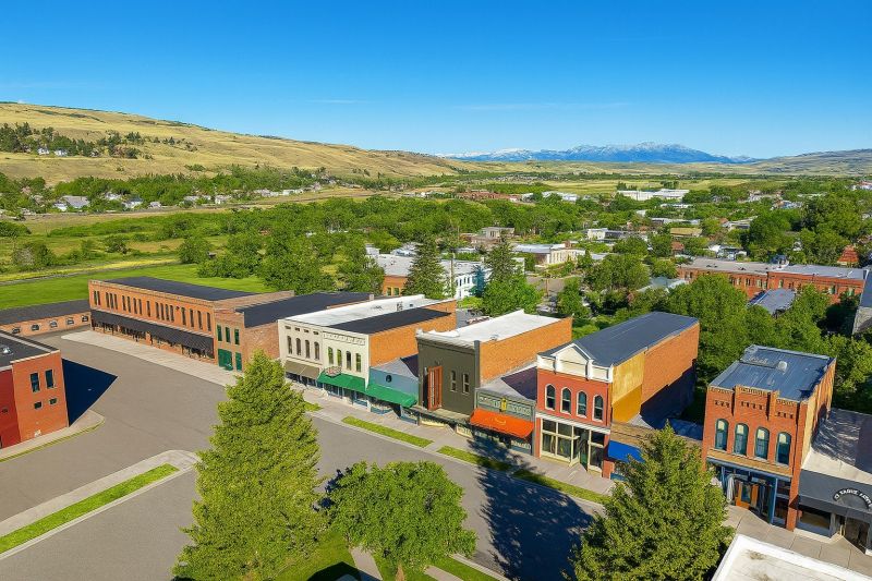 House Raising in Livingston, MT