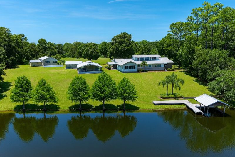 House Raising in Lady Lake, FL