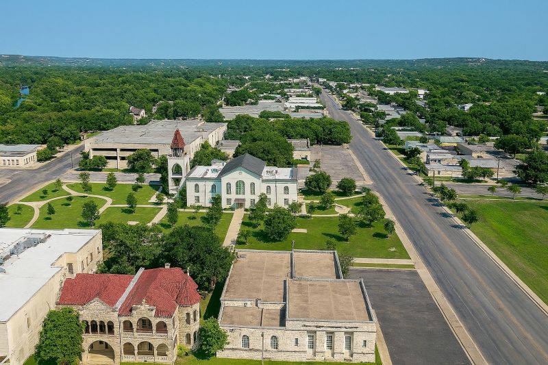 Tub Conversion Service in Kerrville, TX