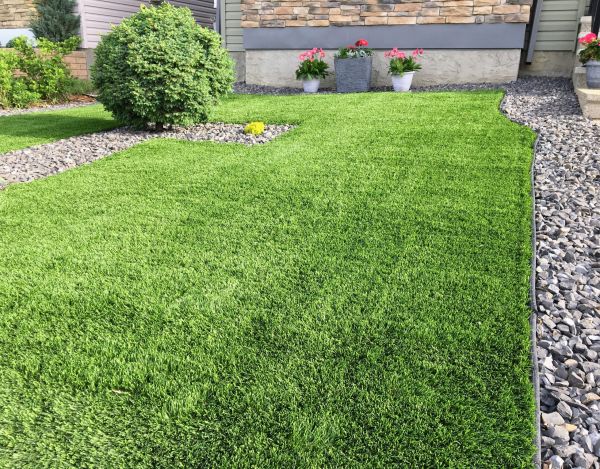 Synthetic Lawn Installation