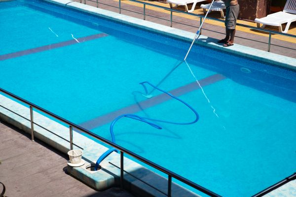 Commercial Pool Service