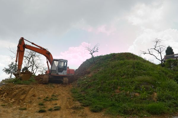 Hill Reshaping